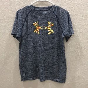 Boy's under Armour shirt